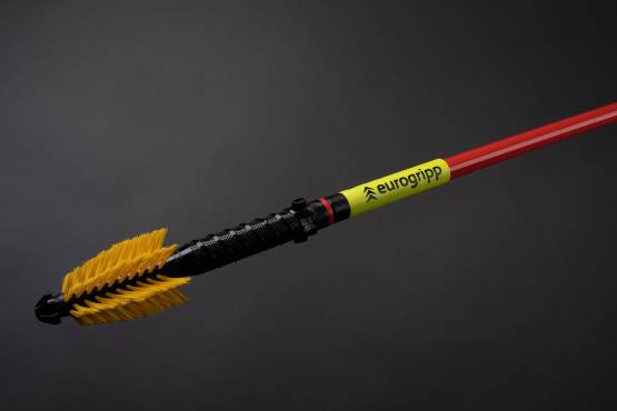 Slalomová tyč - Jaggy 27 mm, zkrácený brush grip